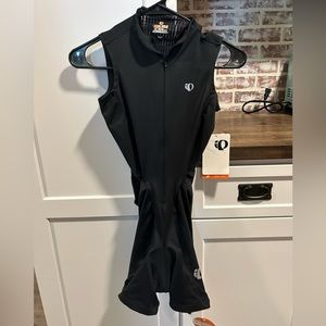 Pearl Izumi women’s cycling outfit
